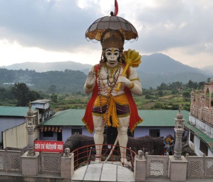 132215883Nainital_Hanuman_Garhi_Main